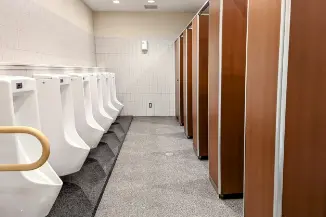 清潔感のあるトイレの様子