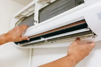 エアコン清掃の様子